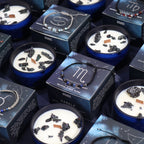 Świeca ZODIAK z kryształami + bransoletka z kamieni - WODNIK